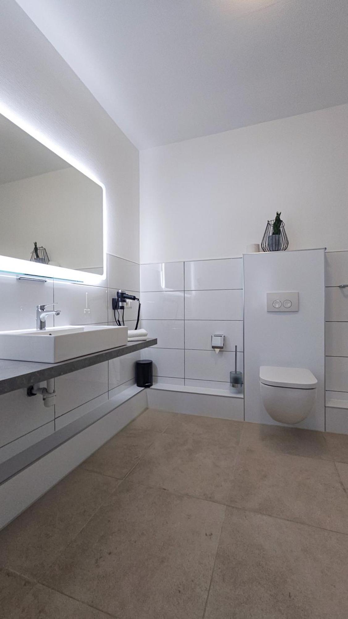 Hotel Zur Post Neubruchhausen Bagian luar foto