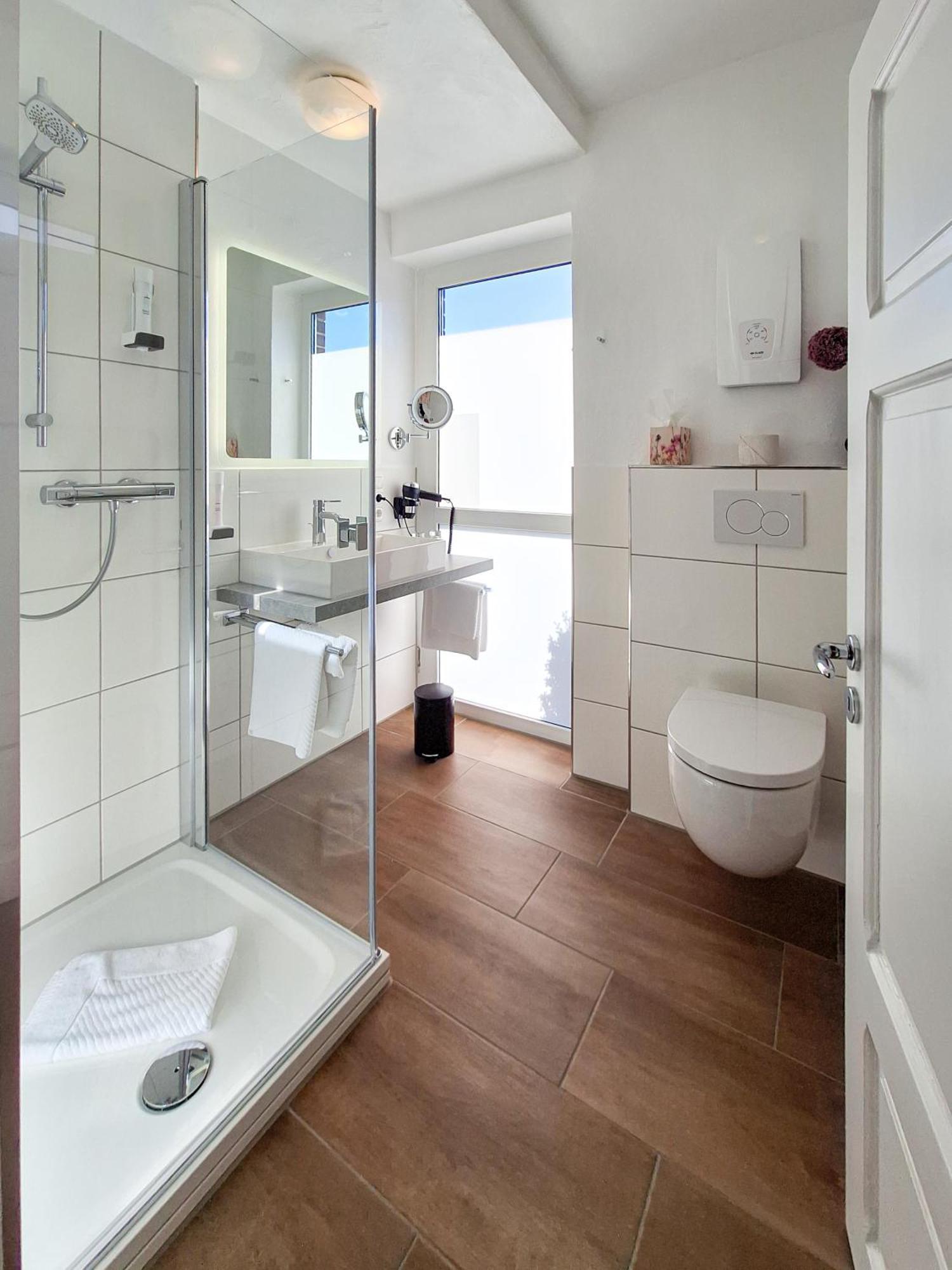 Hotel Zur Post Neubruchhausen Bagian luar foto