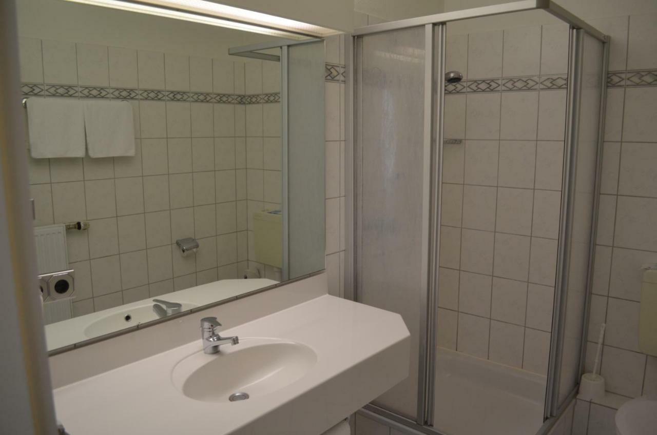 Hotel Zur Post Neubruchhausen Bagian luar foto